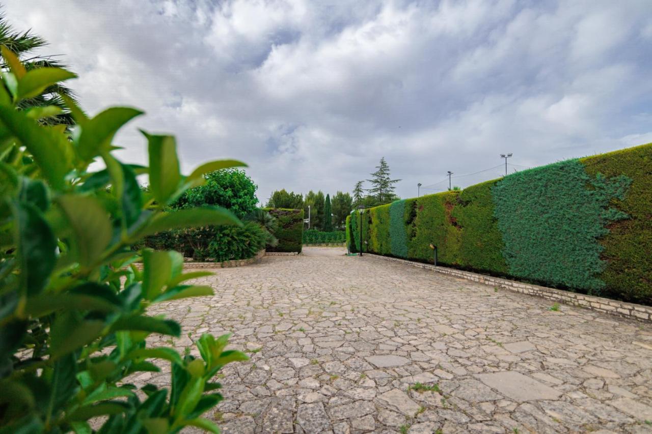 B&B Villa Adriana อันเดรีย ภายนอก รูปภาพ