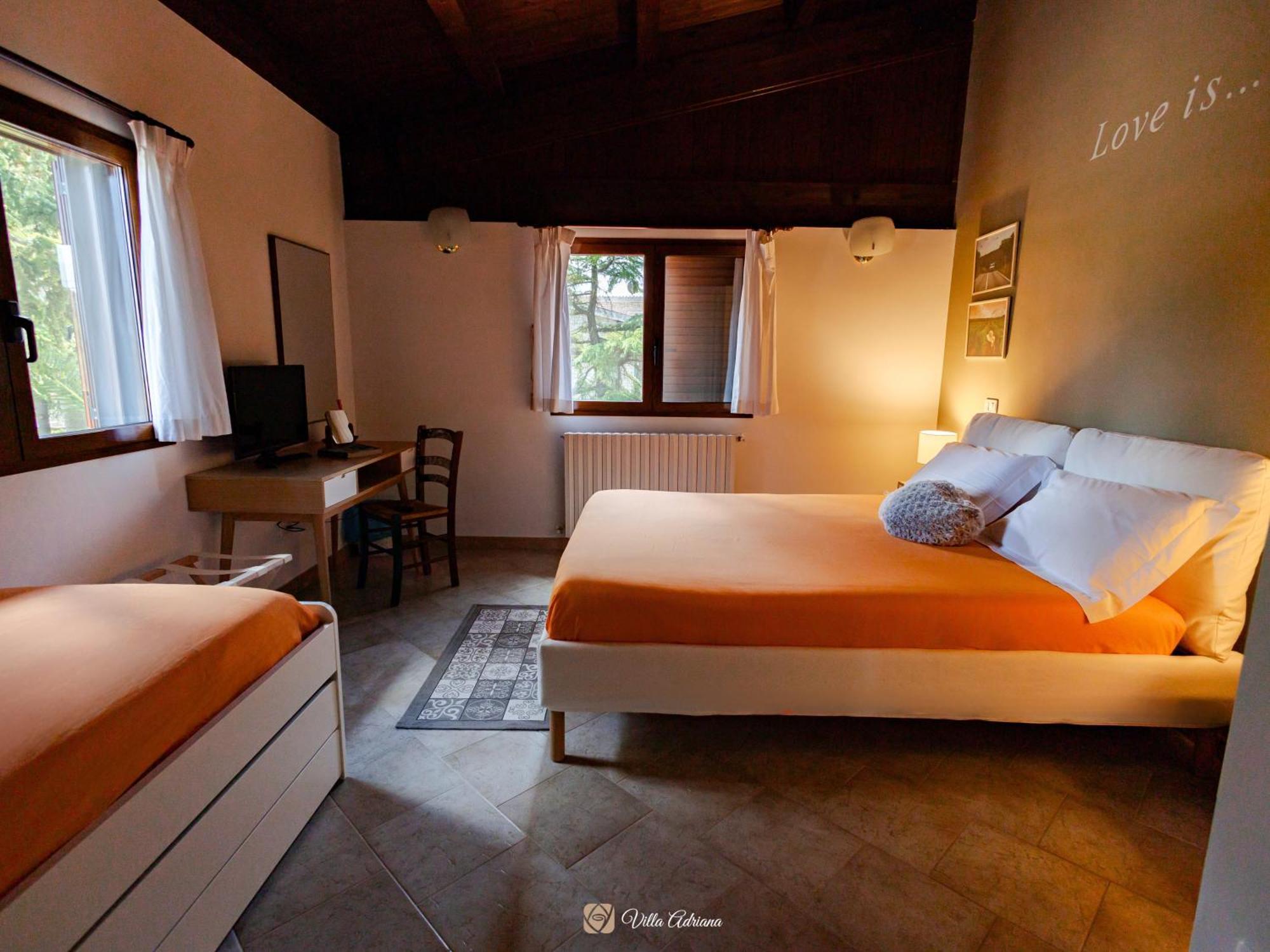 B&B Villa Adriana อันเดรีย ภายนอก รูปภาพ